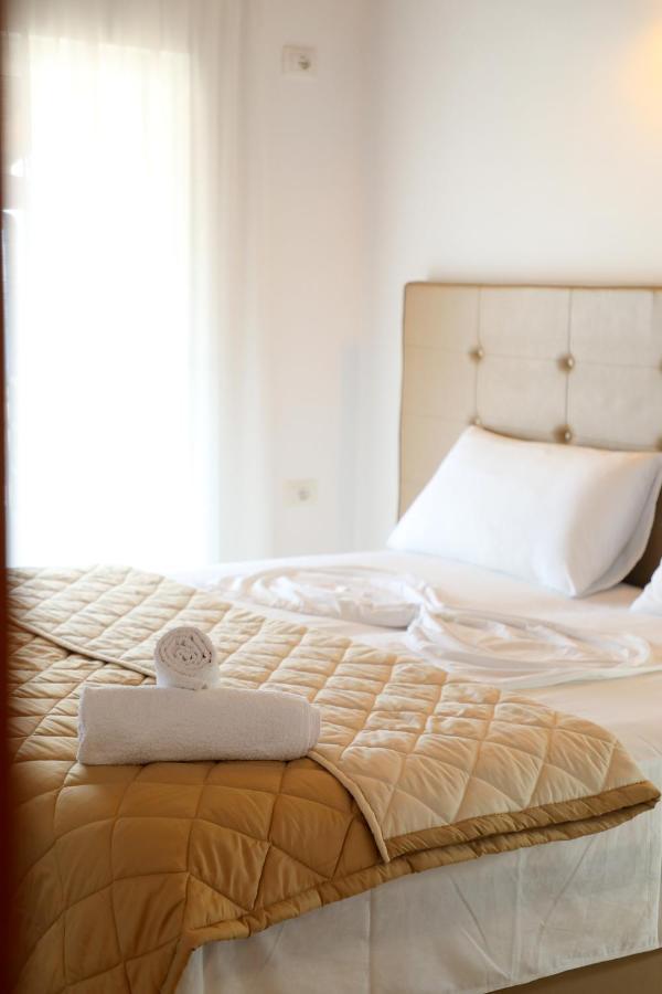 Atlantis Apartments Sarandë 外观 照片