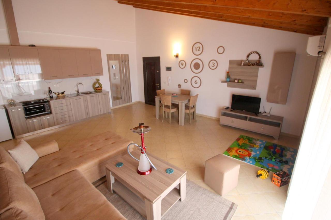 Atlantis Apartments Sarandë 外观 照片