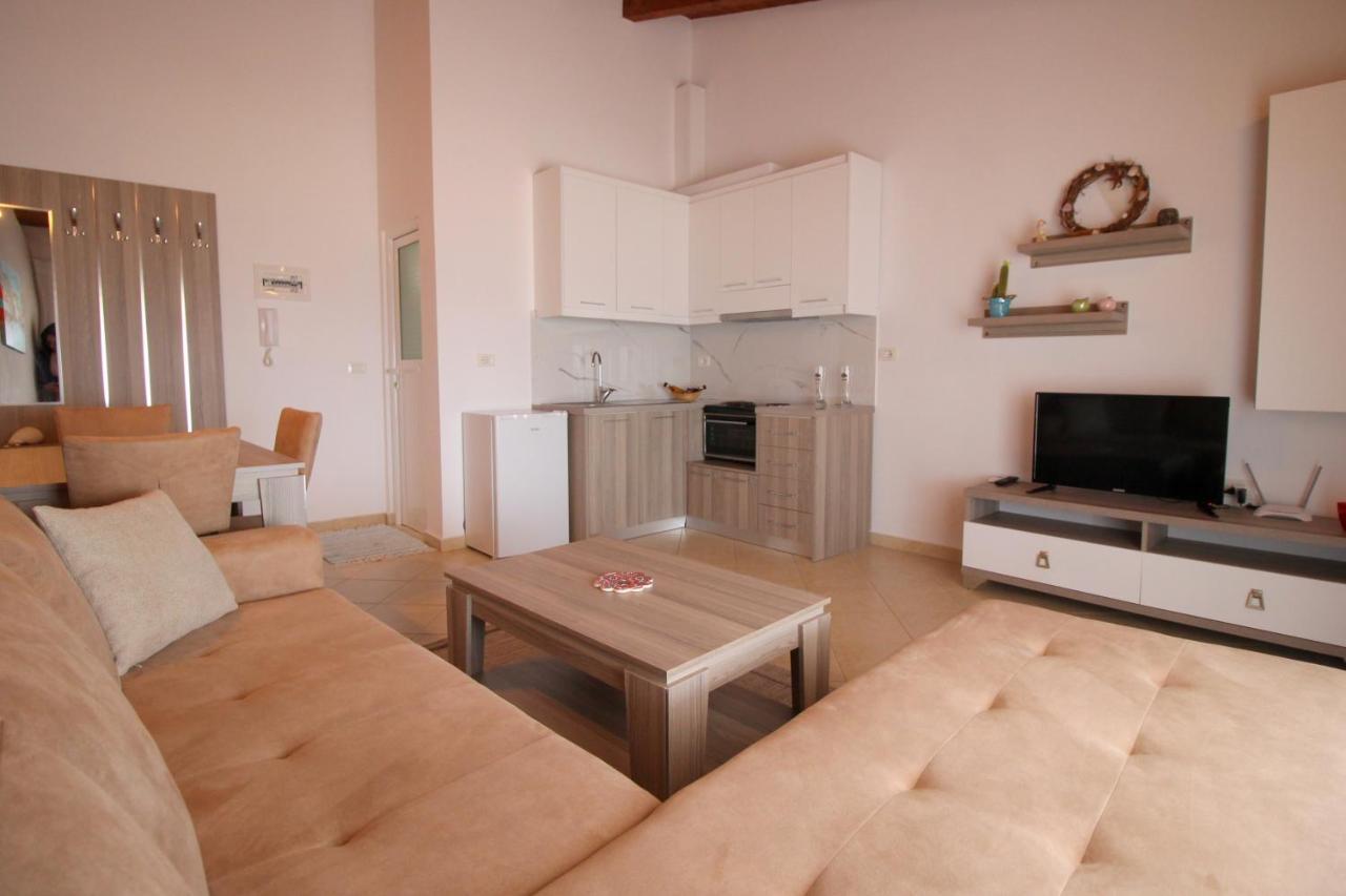Atlantis Apartments Sarandë 外观 照片