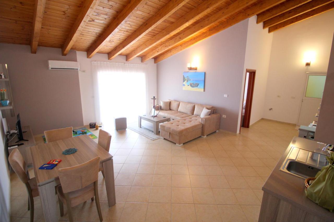Atlantis Apartments Sarandë 外观 照片