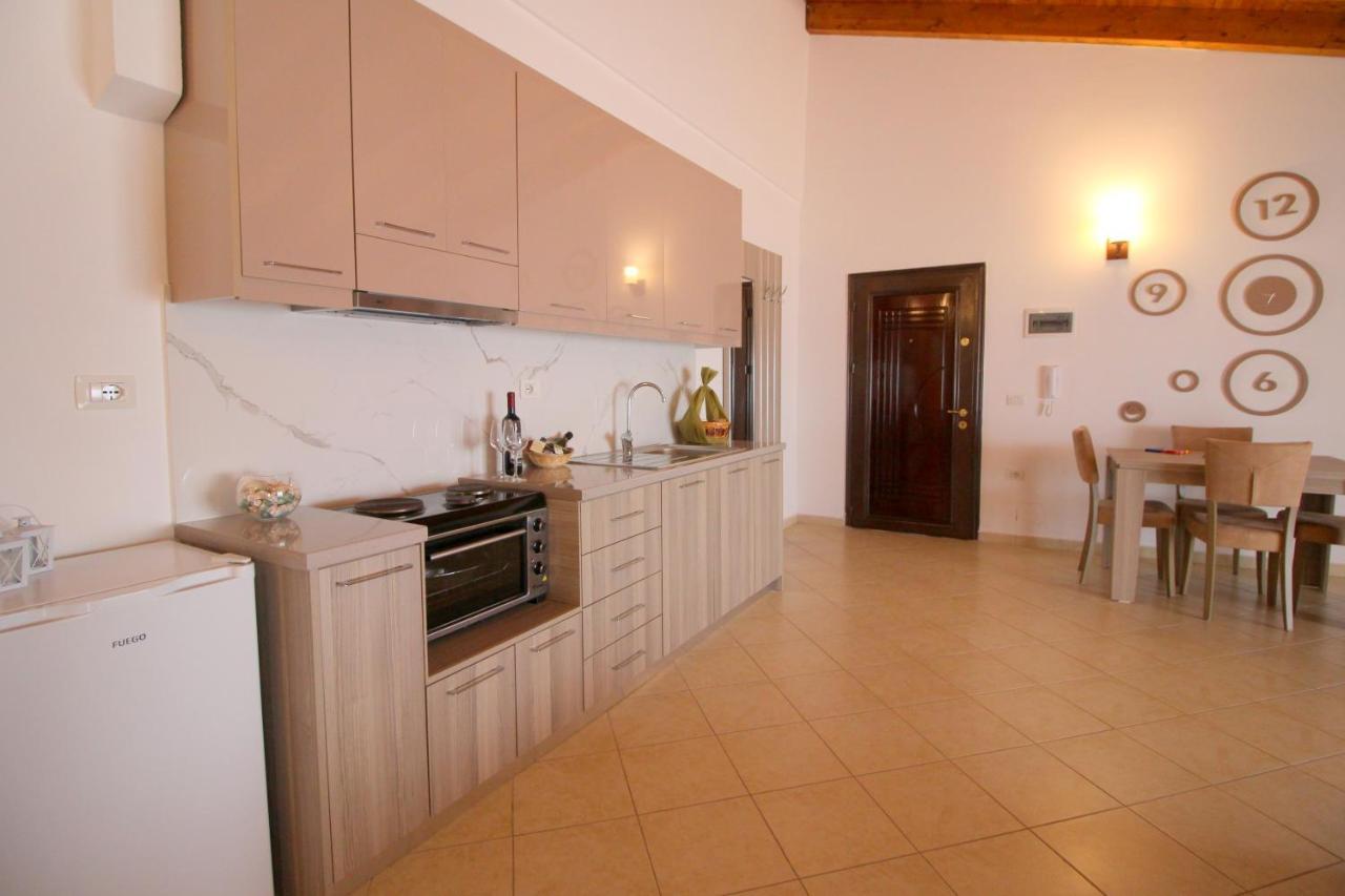 Atlantis Apartments Sarandë 外观 照片