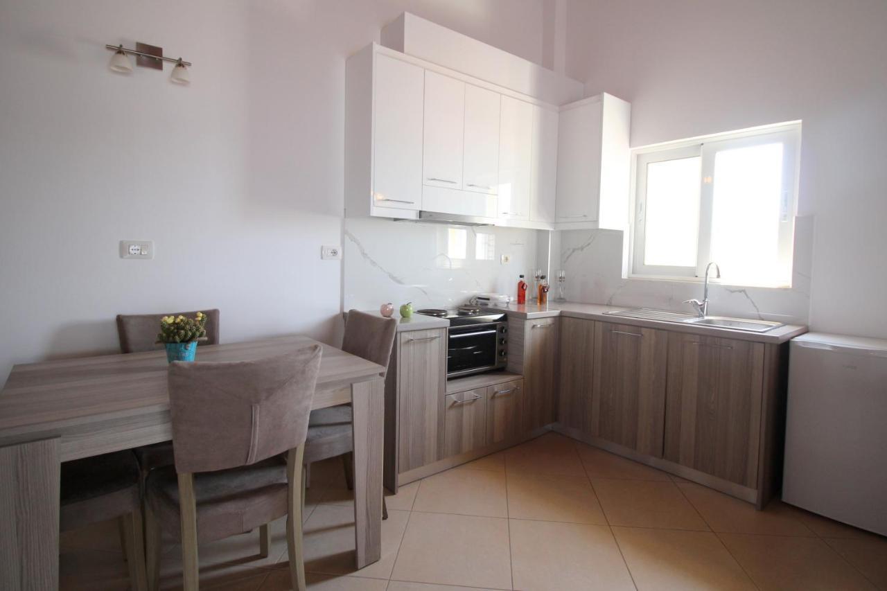 Atlantis Apartments Sarandë 外观 照片